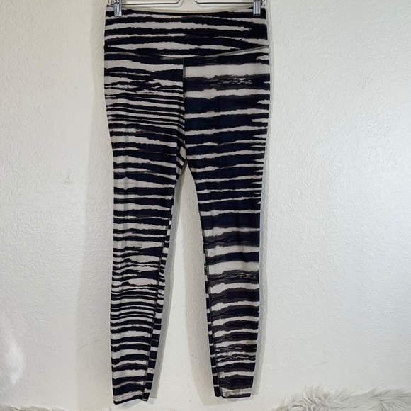 Nike Legend 2.0 Tiger Tight Pant Medium - Picture 5 of 13